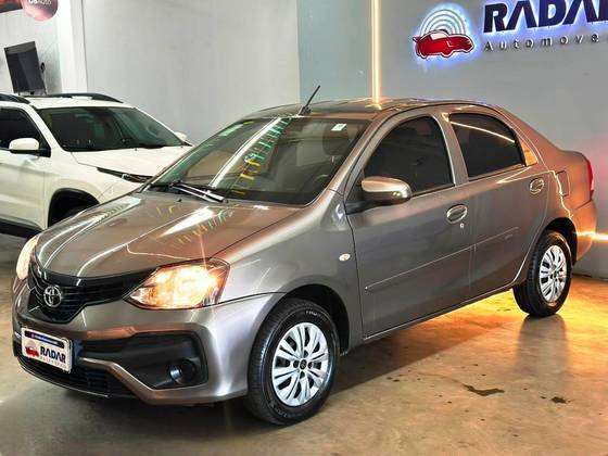TOYOTA ETIOS 1.5 X SEDAN 16V FLEX 4P MANUAL